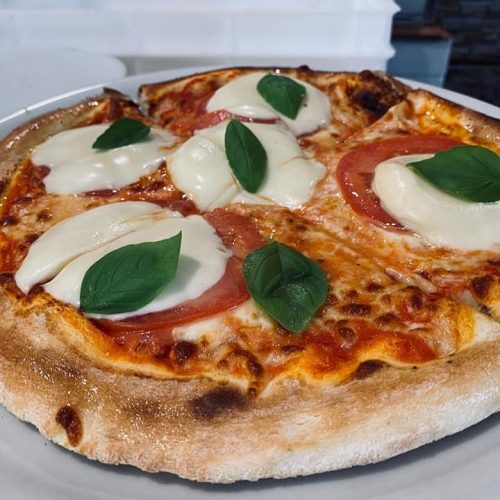 Pizza Mozzarella Pizzeria da Mario Klagenfurt